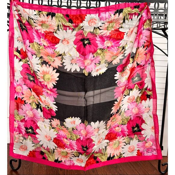 Oscar de la Renta Accessories - VTG Oscar by Oscar De La Renta 100% Silk Scarf Pink & Black Flowers 21” Square